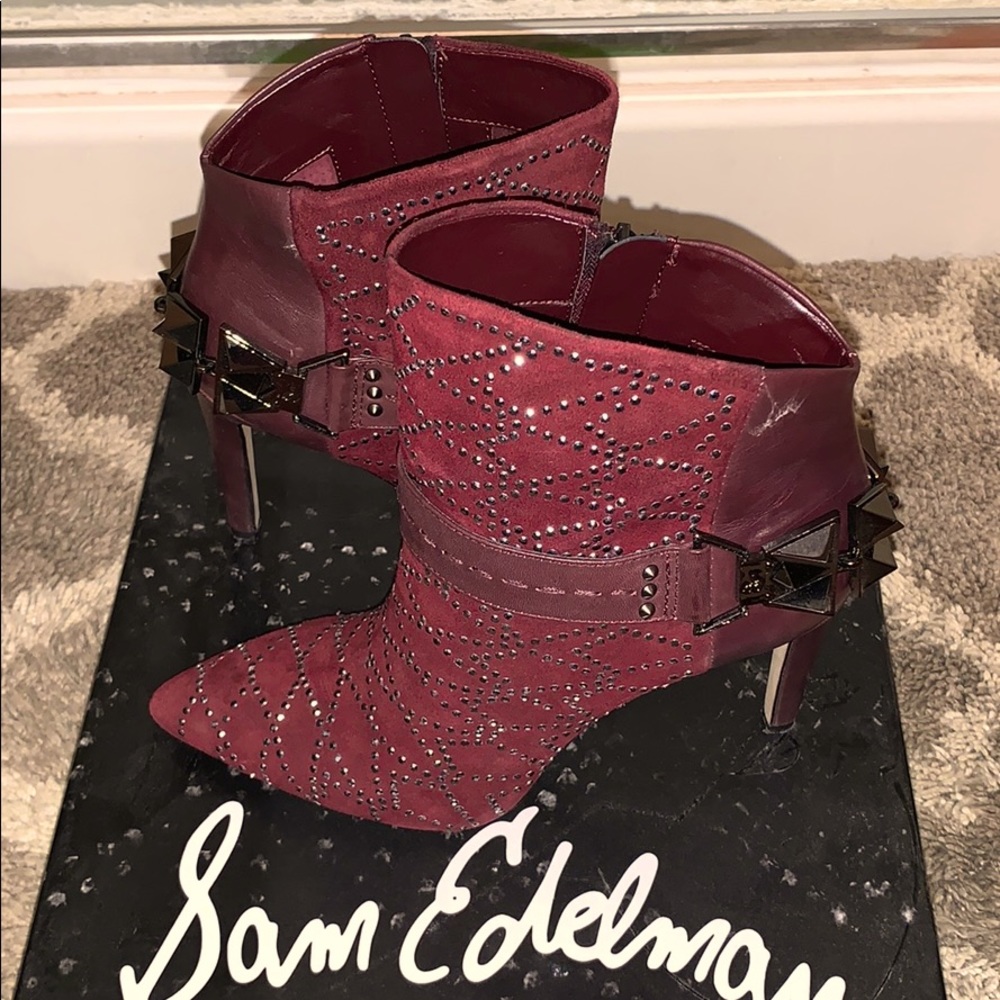 Last Chance or Goodwill❗️Like New! Sam Edelman suede and leather booties 🤩